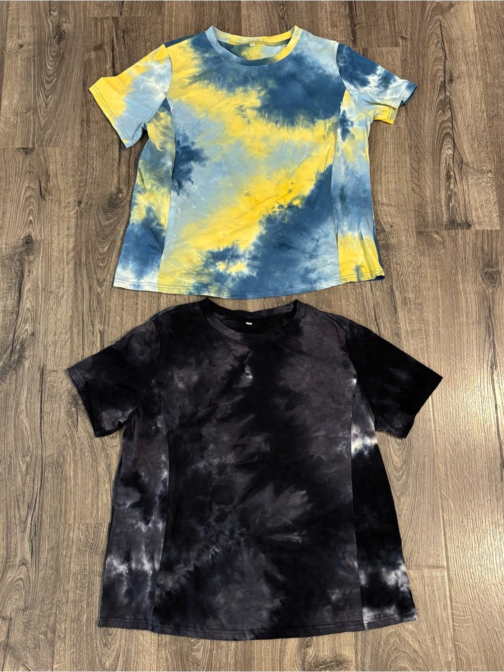 Womens Tie-Dye Invisible Zipper Breastfeeding Short Sleeve Tee Lot of 2 size XXL